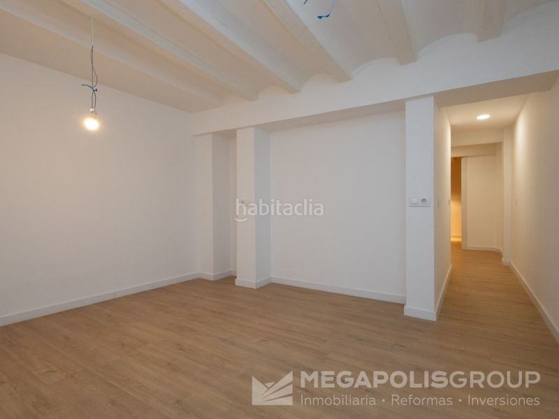 Foto d17bd694-fe44-4114-a48b-294bba549404. Planta baixa a Gòtic Barcelona