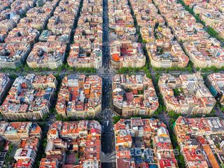 Edifici a L�Antiga Esquerra de l�Eixample. Edificio en venta en el eixample  oportunidad de inversi�n