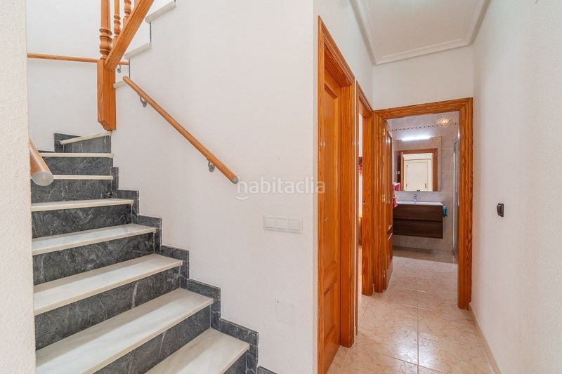 Foto fe4914eb-fe24-409b-afaa-1c869079b582. Casa adossada amb piscina a Playa Flamenca Orihuela