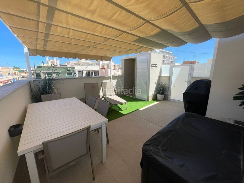 Foto 75d49bf6-5434-42c2-b139-d9eeb221f7b7. Àtic amb aparcament piscina a Las Piscinas Naturales Torrevieja