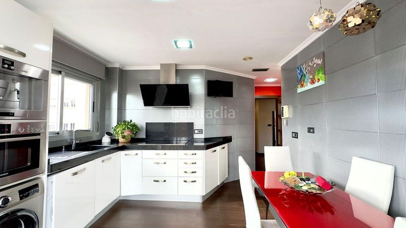 Foto 2bf1bc24-d454-419a-a257-8866318b2038. Apartament amb aparcament a nueva Torrevieja Torrevieja