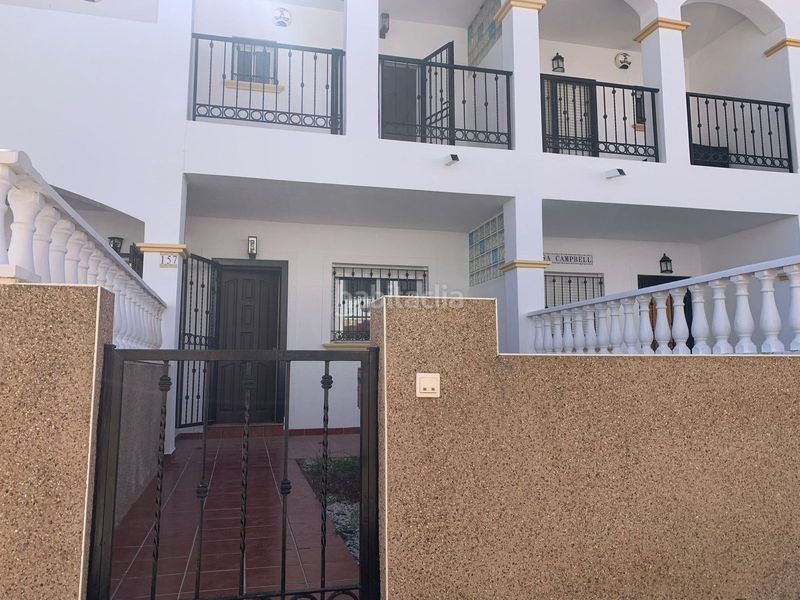 Foto 5999f64b-1890-4293-90b9-407c8f852509. Casa adossada amb piscina a Los Balcones-Los Altos Torrevieja