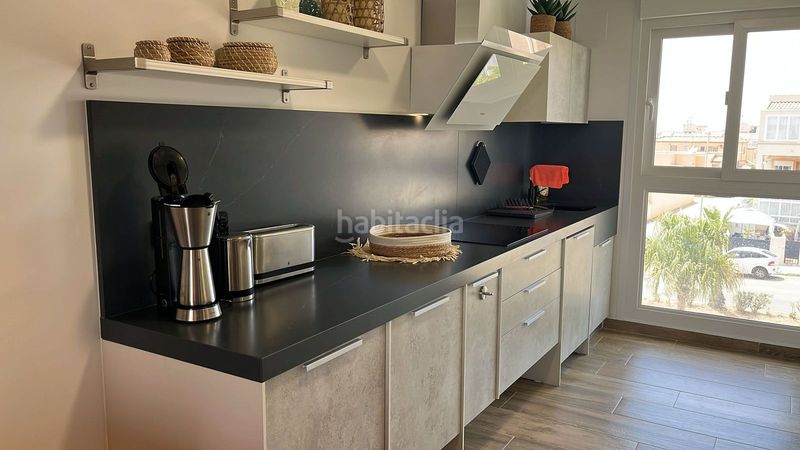 Foto 51dc004d-cc99-48eb-8302-c758fa8fb040. Apartament amb aparcament piscina a Los Balcones-Los Altos Torrevieja