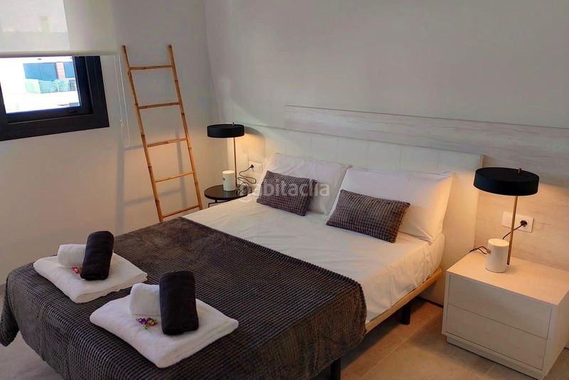 Foto c42ee273-75ab-476f-8fdf-c157a8f70b8c. Apartament amb piscina a Villamartín-Las Filipinas Orihuela