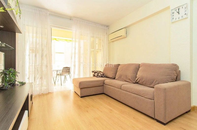 Foto 0f011f0a-a64c-4125-bf56-e9b52587b750. Apartament a Zona Playa del Cura Torrevieja