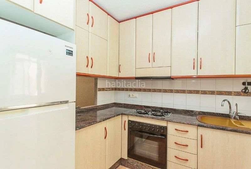 Foto a8b098d0-8206-4c8c-bfad-a63a7b8836d4. Apartament a Zona Playa del Cura Torrevieja