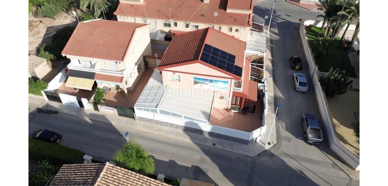 Foto b7be9a4c-5fc8-4d0d-9a3b-53d1b046416b. Casa adossada amb aparcament a San Cayetano Torre - Pacheco