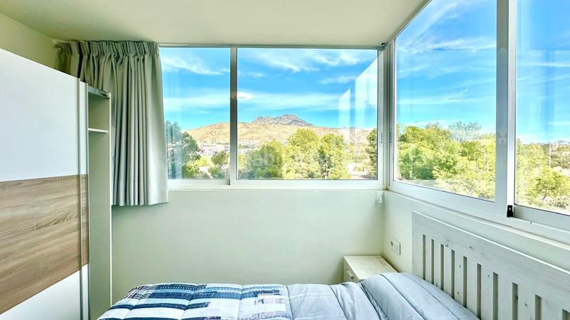 Foto 374e2d45-b17b-4c45-84d6-f97cb9e61ec8. Apartament amb piscina a Levante Alto Benidorm