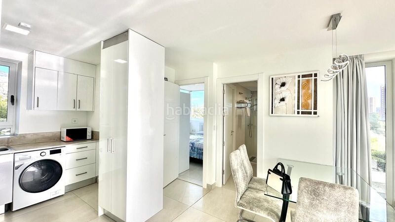 Foto 49ce0cde-3db2-4d05-be66-b3acff471b4f. Apartament amb piscina a Levante Alto Benidorm