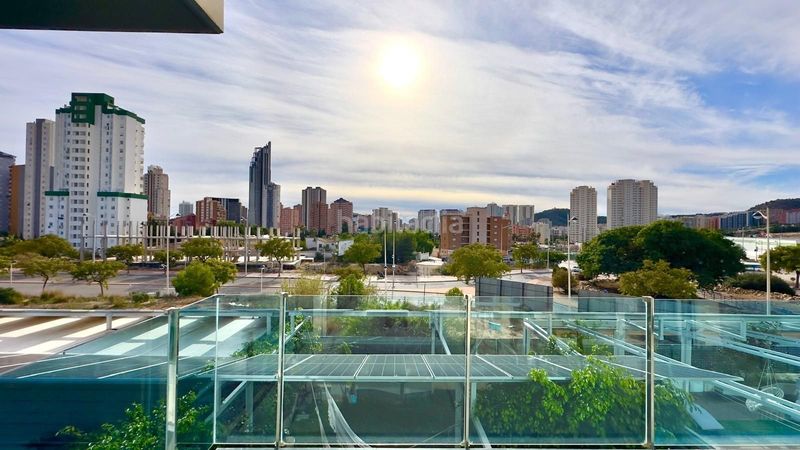 Foto 7e81904c-43a7-4c5e-813c-10b906890d03. Apartament amb piscina a Levante Alto Benidorm