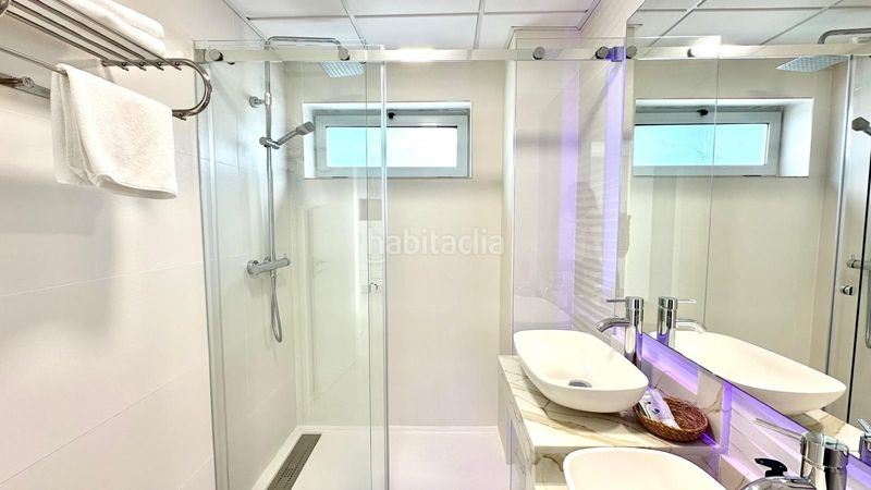 Foto c42915bc-0953-41ee-9cd2-42b876d5cc42. Apartament amb piscina a Levante Alto Benidorm
