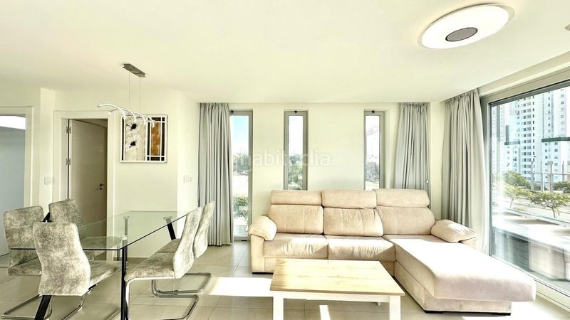 Foto ea6f60ef-ffe8-4f7a-96b8-3bc713c1f538. Apartament amb piscina a Levante Alto Benidorm