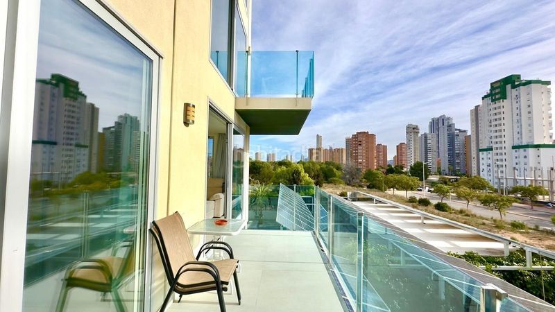 Foto ec491594-fa9e-4213-81f4-f03f66da99bd. Apartament amb piscina a Levante Alto Benidorm