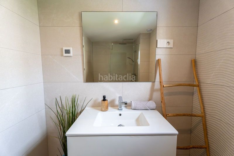 Foto 984692f6-9840-4c06-b32a-b5938ef986b3. Apartament amb aparcament piscina a Punta Prima Torrevieja