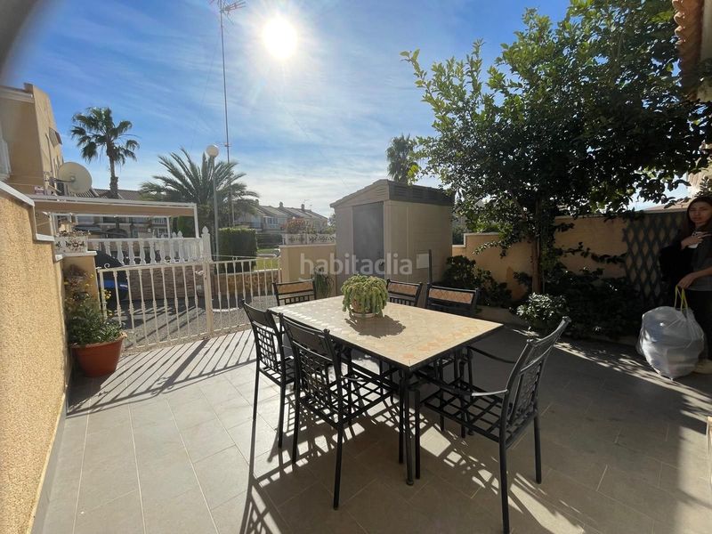 Foto 436d6e7c-9ae1-472e-adc7-730bfcc09402. Apartament amb piscina a Aguas Nuevas Torrevieja