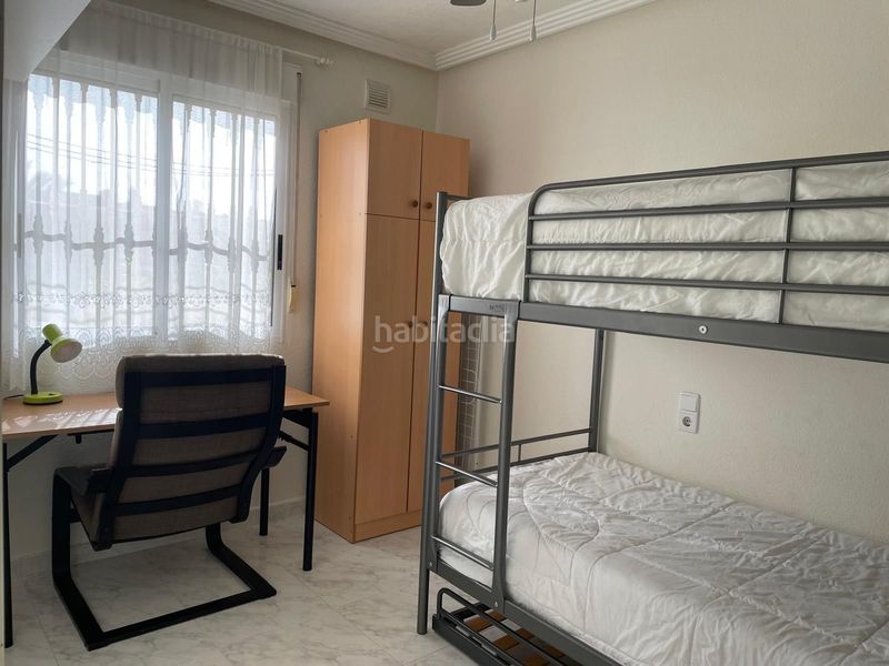 Foto 63a1120e-fcb8-4747-8bc1-57f011adce05. Apartament amb piscina a Aguas Nuevas Torrevieja