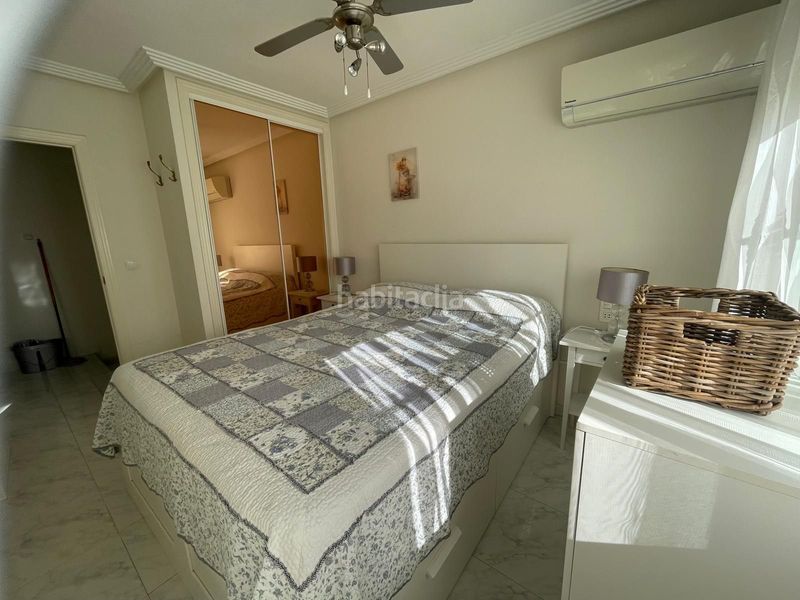 Foto a3ec696a-672a-43a0-b9e1-f440c735fc6a. Apartament amb piscina a Aguas Nuevas Torrevieja
