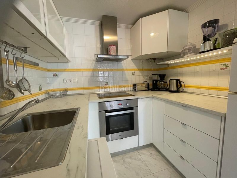 Foto b7622290-e5f4-4dab-8c07-4fdca947cf27. Apartament amb piscina a Aguas Nuevas Torrevieja