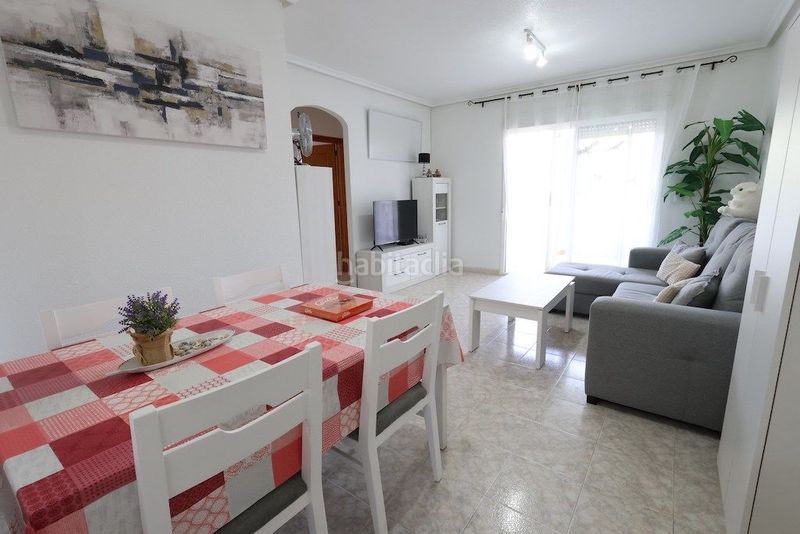 Foto 4c86fdfa-e24c-40e2-87bb-17bc14adb54f. Apartament amb piscina a Playa Flamenca Orihuela