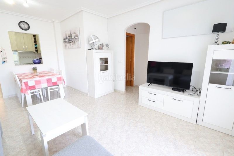 Foto 5934065f-6d7a-46f9-b339-a6f448725783. Apartament amb piscina a Playa Flamenca Orihuela