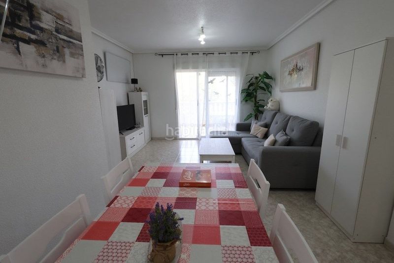 Foto 75dc322e-ac76-412d-a843-10d337bd291c. Apartament amb piscina a Playa Flamenca Orihuela