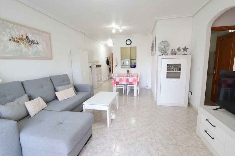 Foto b5d8f98e-5a7a-47f7-892e-fe367416bdb2. Apartament amb piscina a Playa Flamenca Orihuela