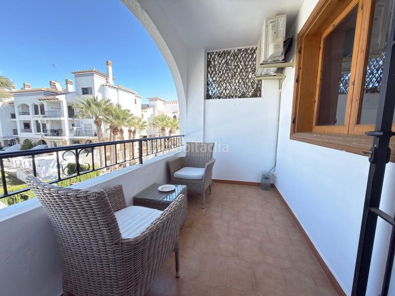 Foto 21b3d9fe-af4d-487a-ab0c-12116f770300. Apartament amb piscina a Lomas de Cabo Roig - Los Dolses Orihuela