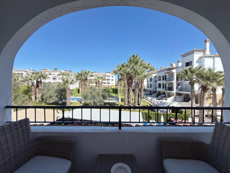 Foto d089aaeb-0f1d-4825-9495-bf914fe97072. Apartament amb piscina a Lomas de Cabo Roig - Los Dolses Orihuela