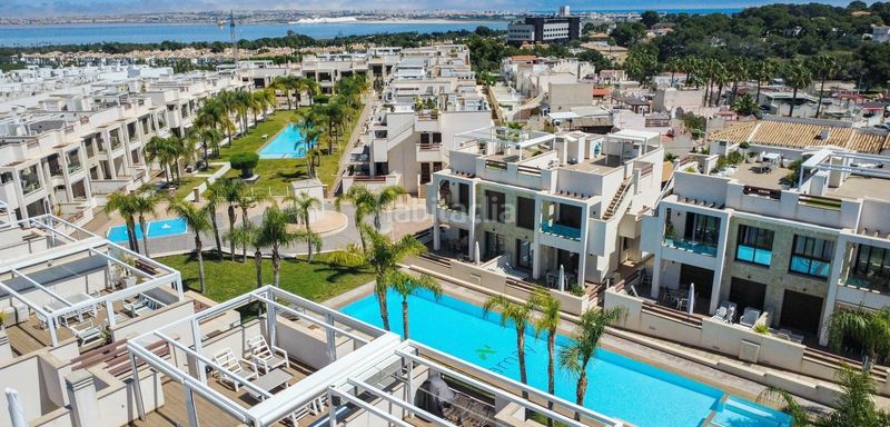 Foto 983c0f79-9c99-4343-a083-8a9336152168. Apartament amb aparcament piscina a Los Balcones-Los Altos Torrevieja