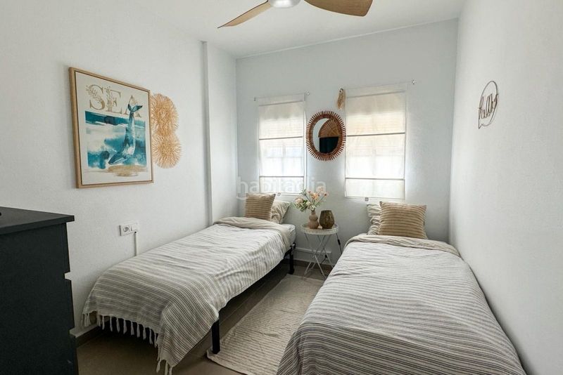 Foto 1243be0c-3ad2-4e41-8810-749c39e99794. Apartament amb piscina a Playa Flamenca Orihuela