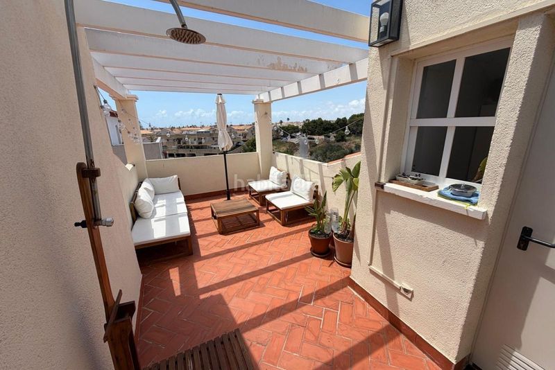 Foto 26402d0b-3e7b-4630-9f5d-f9a644698707. Apartament amb piscina a Playa Flamenca Orihuela
