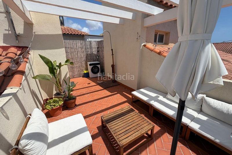 Foto 2ad32b03-efb7-45c5-aa79-e08326cf0051. Apartament amb piscina a Playa Flamenca Orihuela
