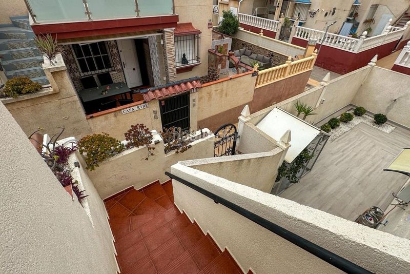Foto 5d667c95-ed07-4fb5-9ea7-3508bc91ece2. Apartament amb piscina a Playa Flamenca Orihuela