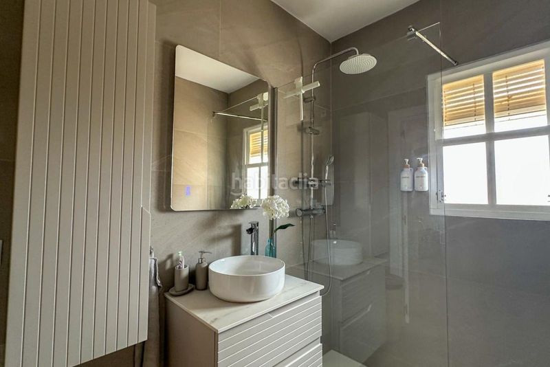 Foto f8d33815-f9db-4ff7-b7bb-cf763020ad21. Apartament amb piscina a Playa Flamenca Orihuela