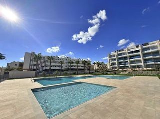 Apartament  N/a. Apartamento moderno en una zona popular!