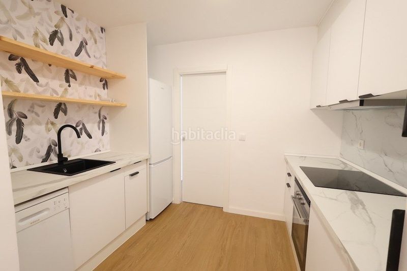Foto 1b9c85ff-7298-4de8-a7c5-8ce768077293. Apartament amb piscina a La Zenia Orihuela