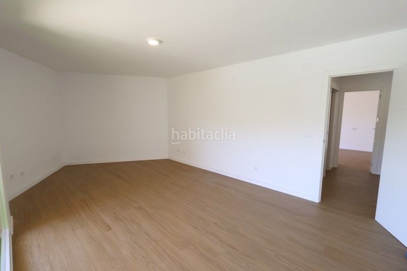 Foto 93a7aa92-52d7-4f0a-a980-e636fcd92586. Apartament amb piscina a La Zenia Orihuela