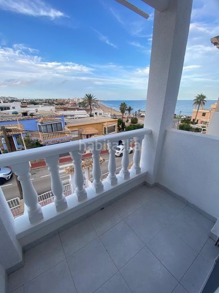 Foto 92b6be50-a25a-4918-9f1a-311f3b0dd146. Casa adossada a Cabo Cervera Torrevieja