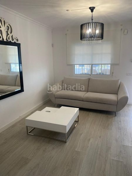 Foto cfa4f129-221f-4cd3-8497-9dce2dd5692b. Casa adossada a Cabo Cervera Torrevieja