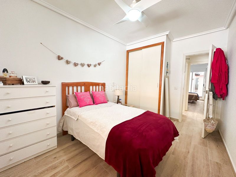 Foto 4dd357da-2a5f-4321-8d6e-77cfbbc57e97. Apartament a Las Piscinas Naturales Torrevieja