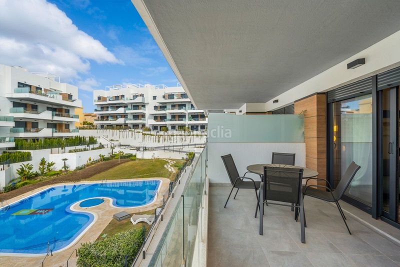 Foto 8cabc3a3-3dc8-4420-a7d7-15468d4764f9. Apartament amb aparcament piscina a Villamartín-Las Filipinas Orihuela