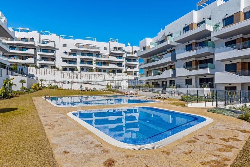 Foto 8dd62020-9fc9-46ed-8402-c1305931fafe. Apartament amb aparcament piscina a Villamartín-Las Filipinas Orihuela