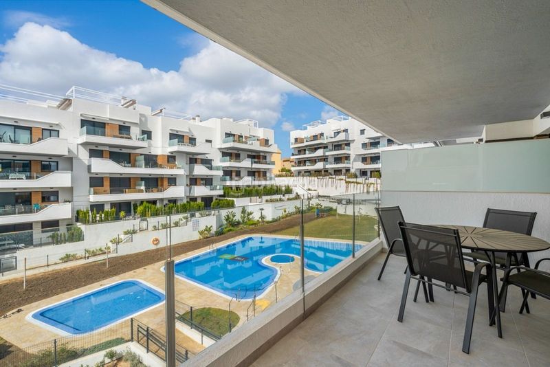 Foto e7e59638-74ba-4834-9a7f-6ad25132cbaf. Apartament amb aparcament piscina a Villamartín-Las Filipinas Orihuela