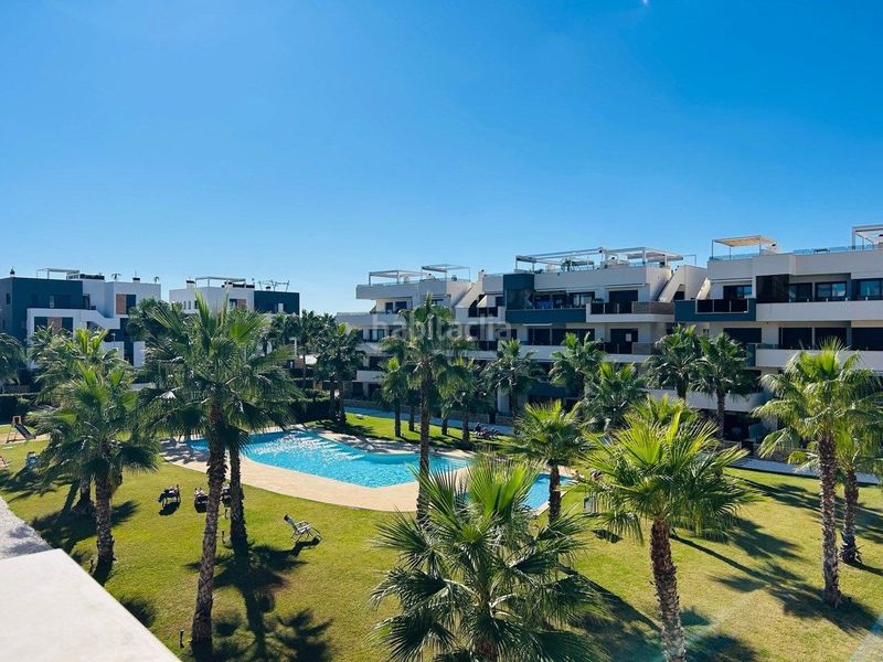 Foto a02adbe6-2534-493a-bd28-0e1646341046. Apartament amb aparcament piscina a La Florida Orihuela