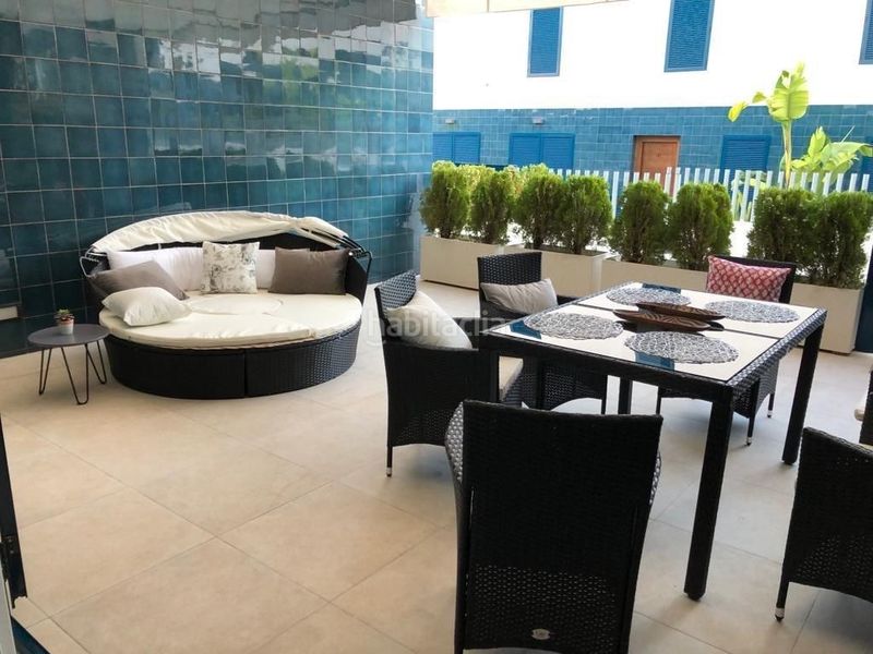 Foto 953556a7-a6ee-4888-96c9-cf7ce496d690. Apartament amb piscina a Playa Flamenca Orihuela