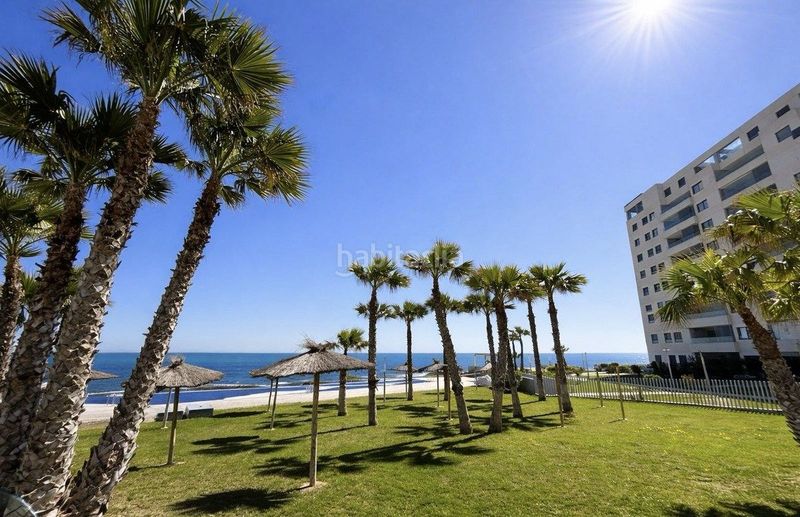 Foto 51d328be-a159-4fee-b1dc-aa068a63ee6e. Apartament amb aparcament piscina a Punta Prima Torrevieja