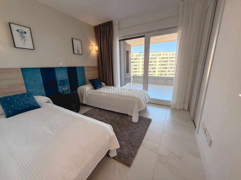 Foto 7e41b4ff-2964-44ab-901f-84df805c0a84. Apartament amb aparcament piscina a Punta Prima Torrevieja