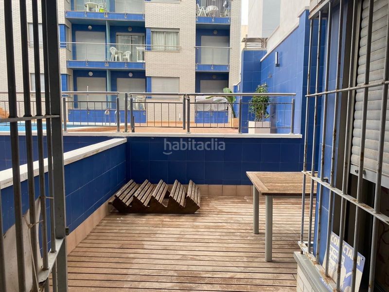 Foto d0bc2eaa-957c-487c-8b43-6f8c0219837b. Apartament amb piscina a Zona Playa de los Locos Torrevieja