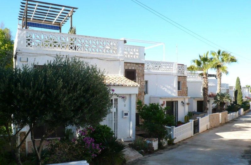 Foto 7b20eddf-a753-439f-b92b-cb9065c5d2d7. Casa adossada a Cabo Cervera Torrevieja