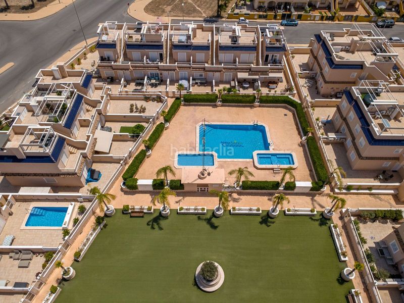 Foto 06ba1321-352f-4596-8934-47776fe02dfc. Casa adossada amb aparcament piscina a Lomas de Cabo Roig - Los Dolses Orihuela